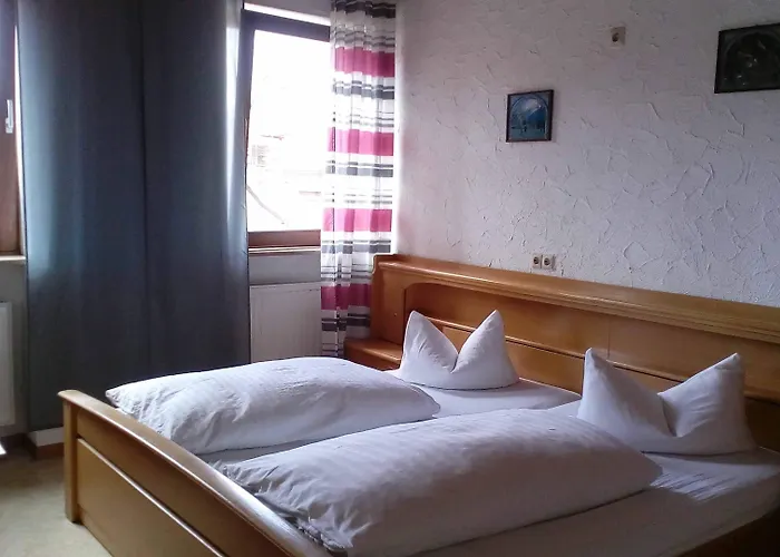 Weinhotel Goger 3* Sand