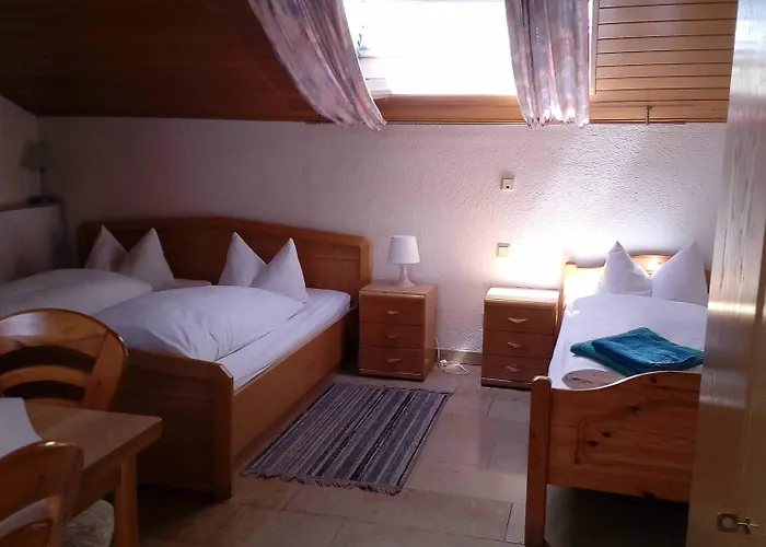 Weinhotel Goger 3* Sand